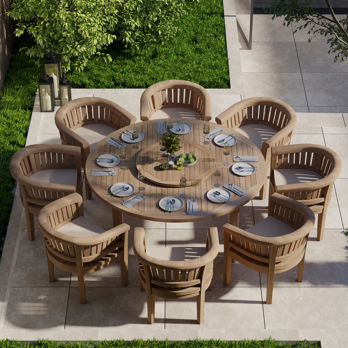 How to Choose a Statement Garden Table for Your Patio