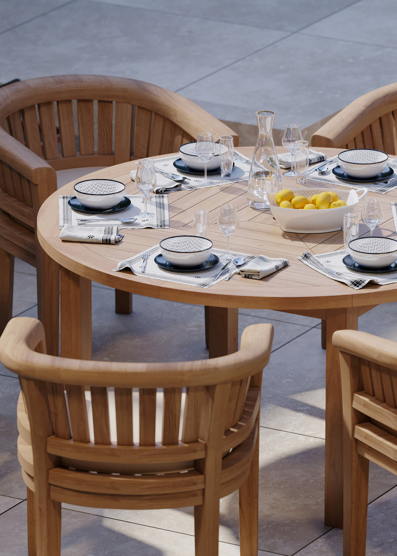 Luxor 150cm Round Table Table, 4cm Top (6 San Francisco Chairs) Cushions included.